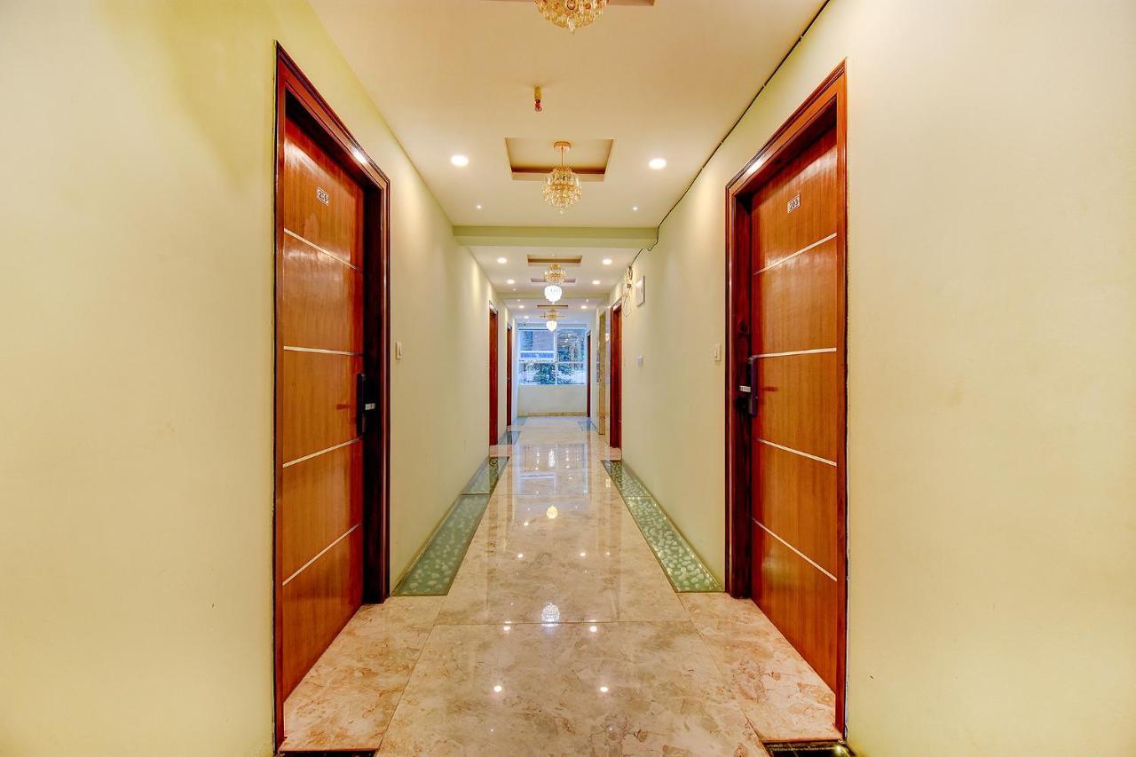 Fabhotel Srk Platinum Inn - Nr Forum Mall 班加罗尔 外观 照片