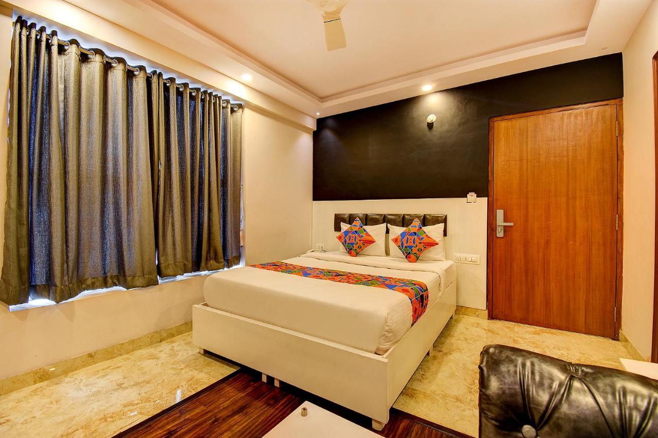 Fabhotel Srk Platinum Inn - Nr Forum Mall 班加罗尔 外观 照片
