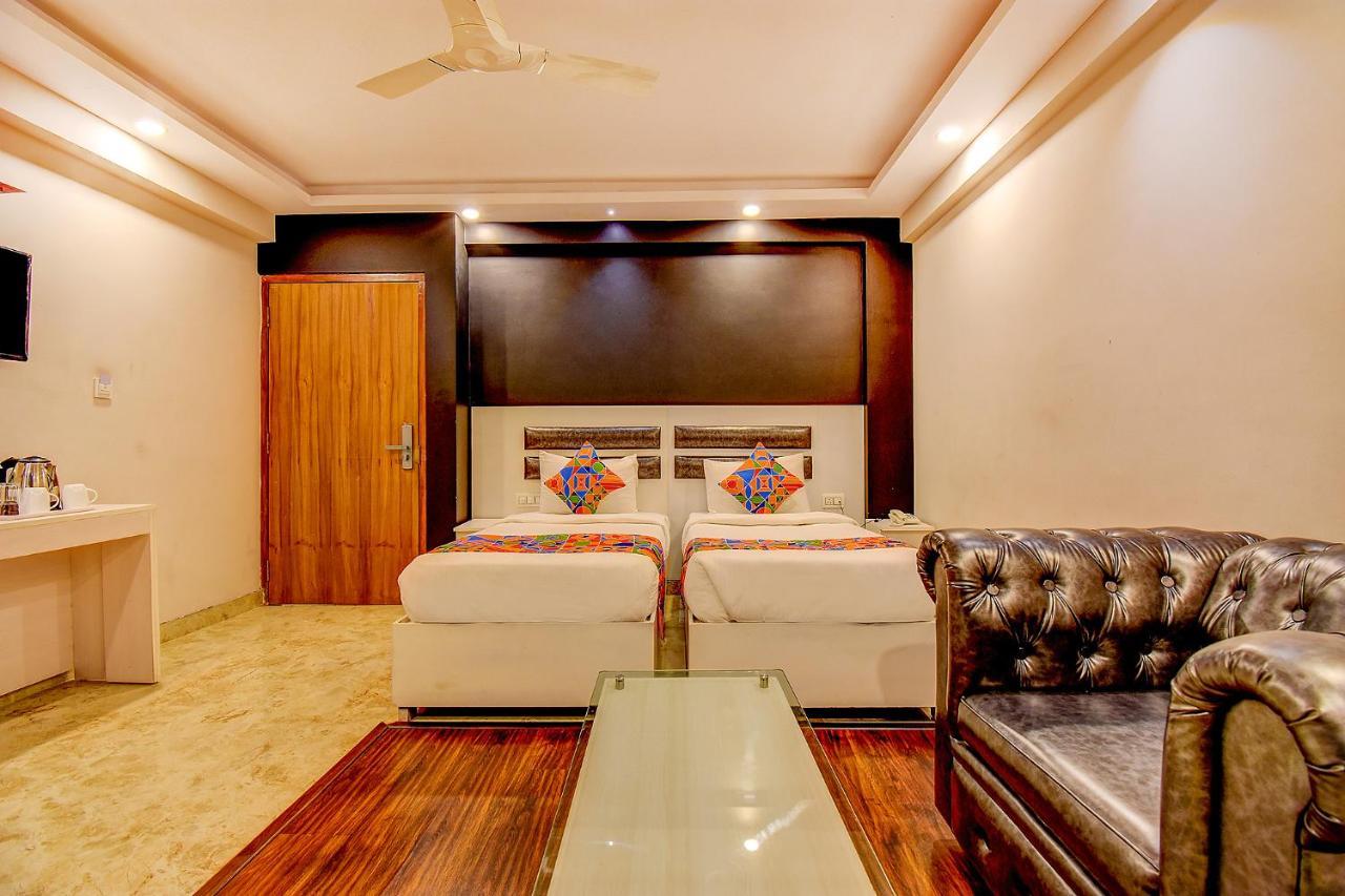 Fabhotel Srk Platinum Inn - Nr Forum Mall 班加罗尔 外观 照片